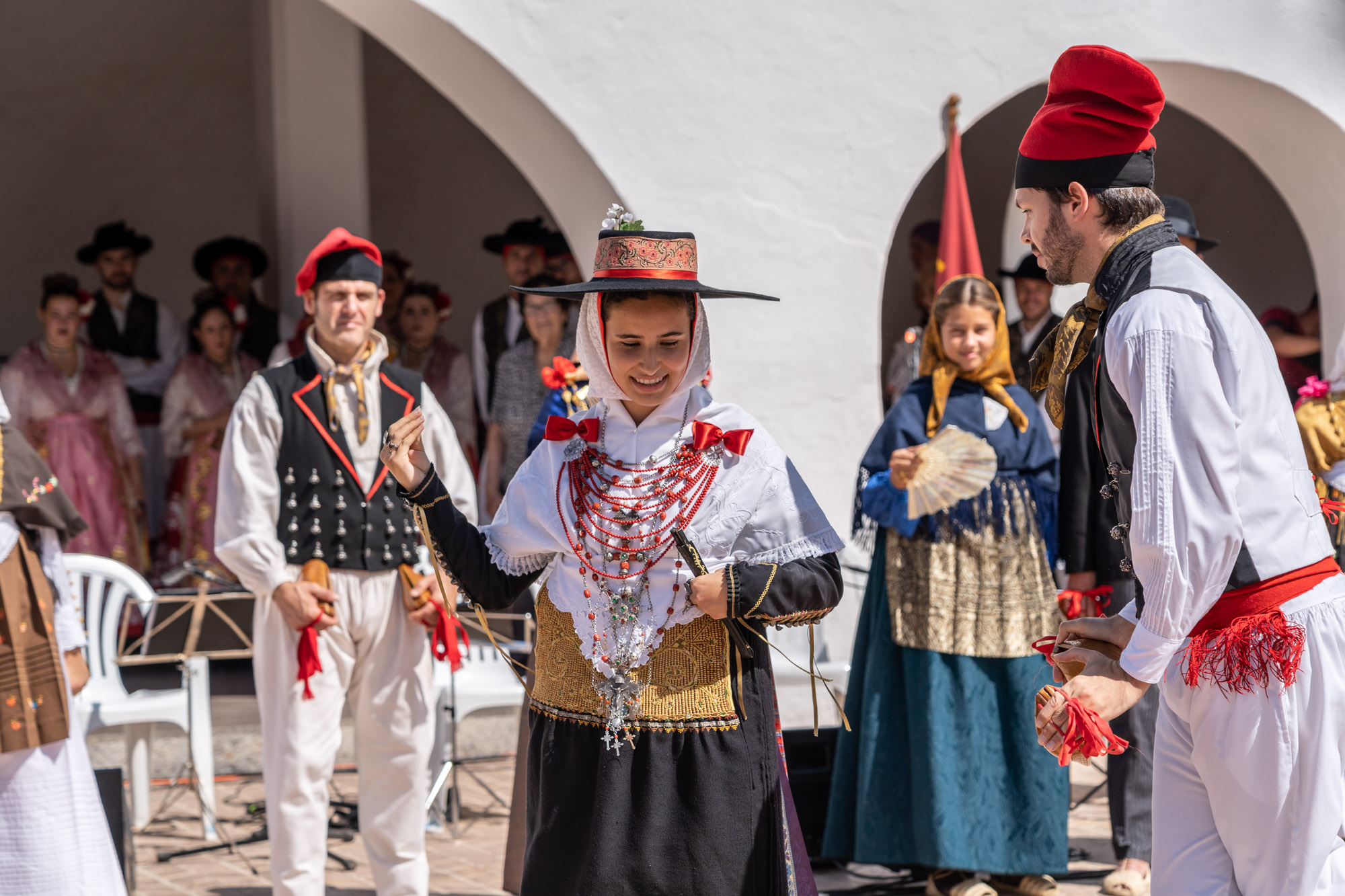 Ball pagès, an ancestral ritual in full swing - Santjosep.net